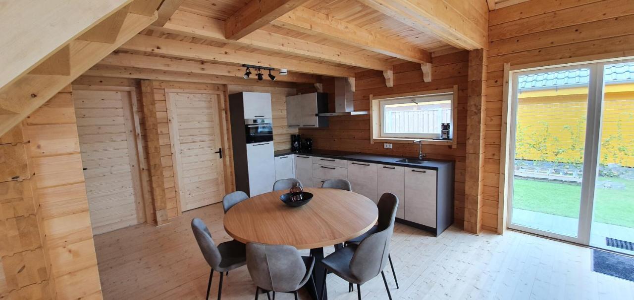 Luxe Chalets In Zeeland Aan De Kust Sint Annaland Zewnętrze zdjęcie