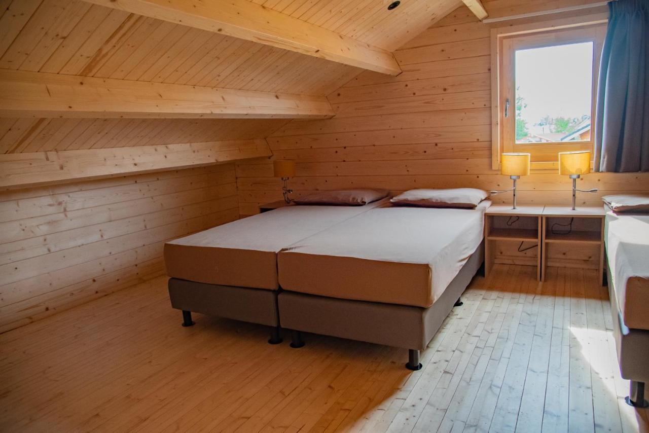 Luxe Chalets In Zeeland Aan De Kust Sint Annaland Zewnętrze zdjęcie
